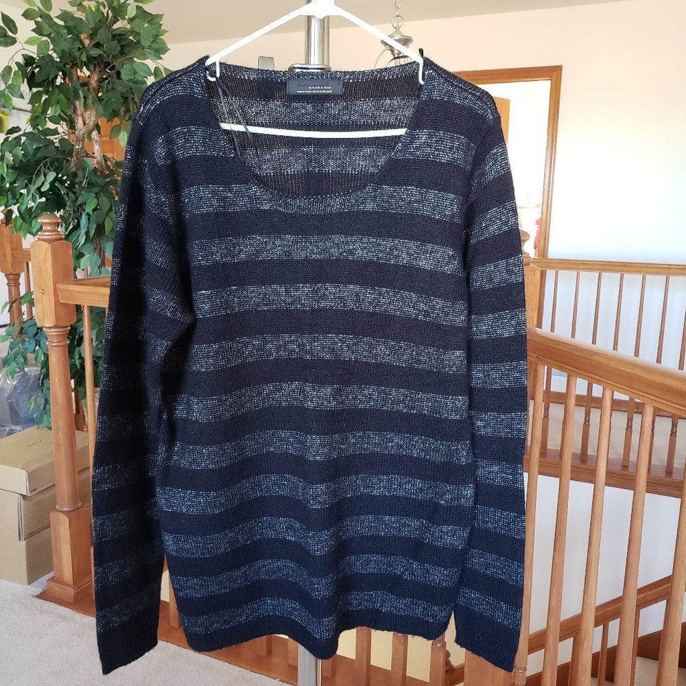 Zara large neck opening round neck striped sweater